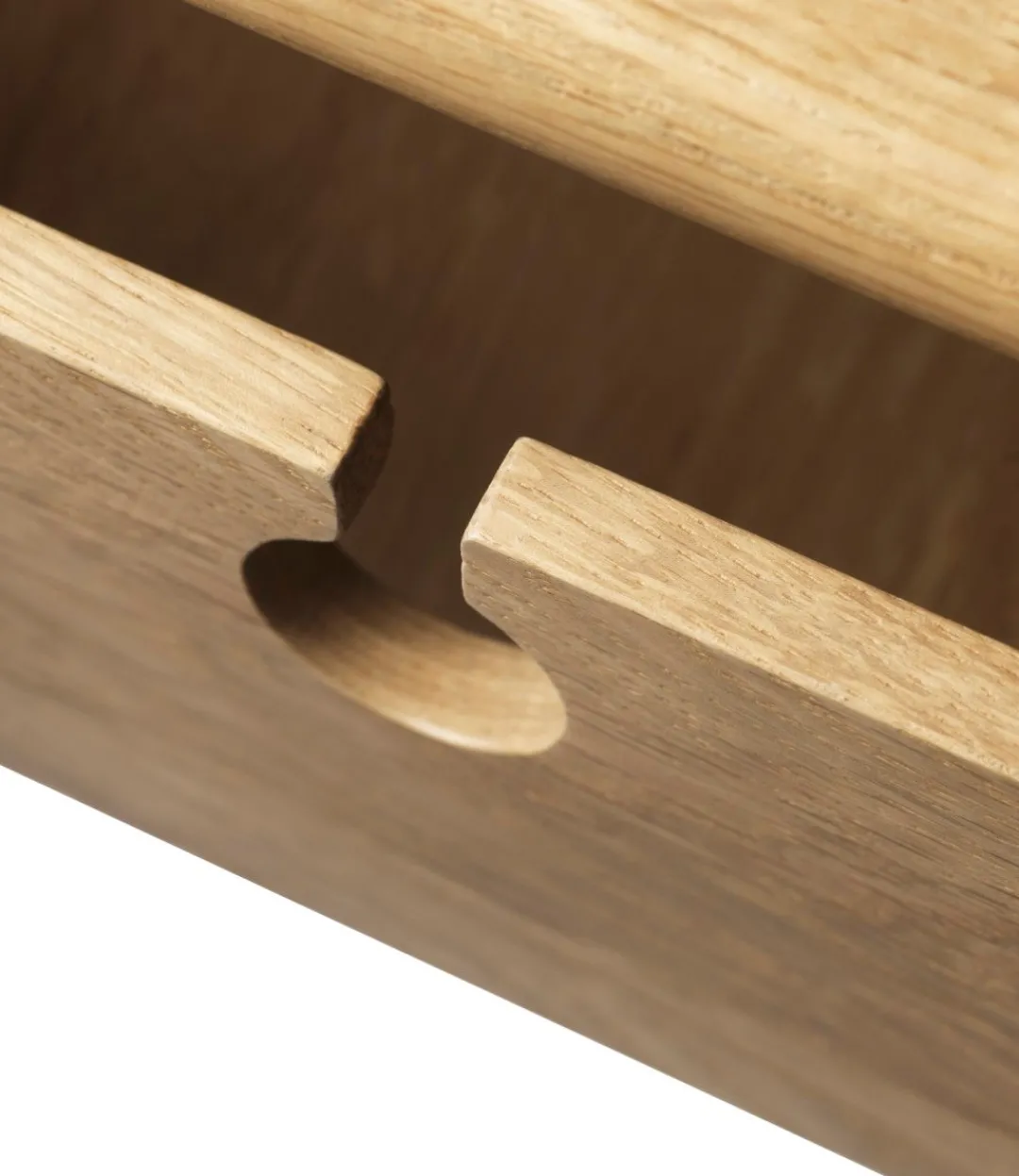Foersom & Hiort-Lorenzen C67 Butler - Skrivebord - Eg - Stor- Skriveborde
