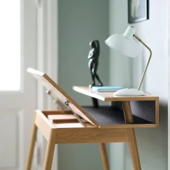 Isabel Ahm C68 Nørrebro - Skrivebord - Eg - Nero- Skriveborde