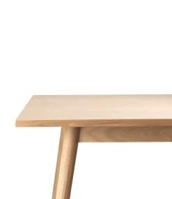 Poul M. Volther C35A - Spisebord - Eg - Lakeret- Spiseborde