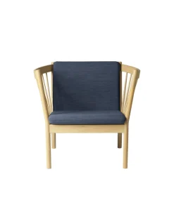 Erik Ole Jørgensen J146 - Lænestol - Eg - Dark Blue (4125)- Lænestole