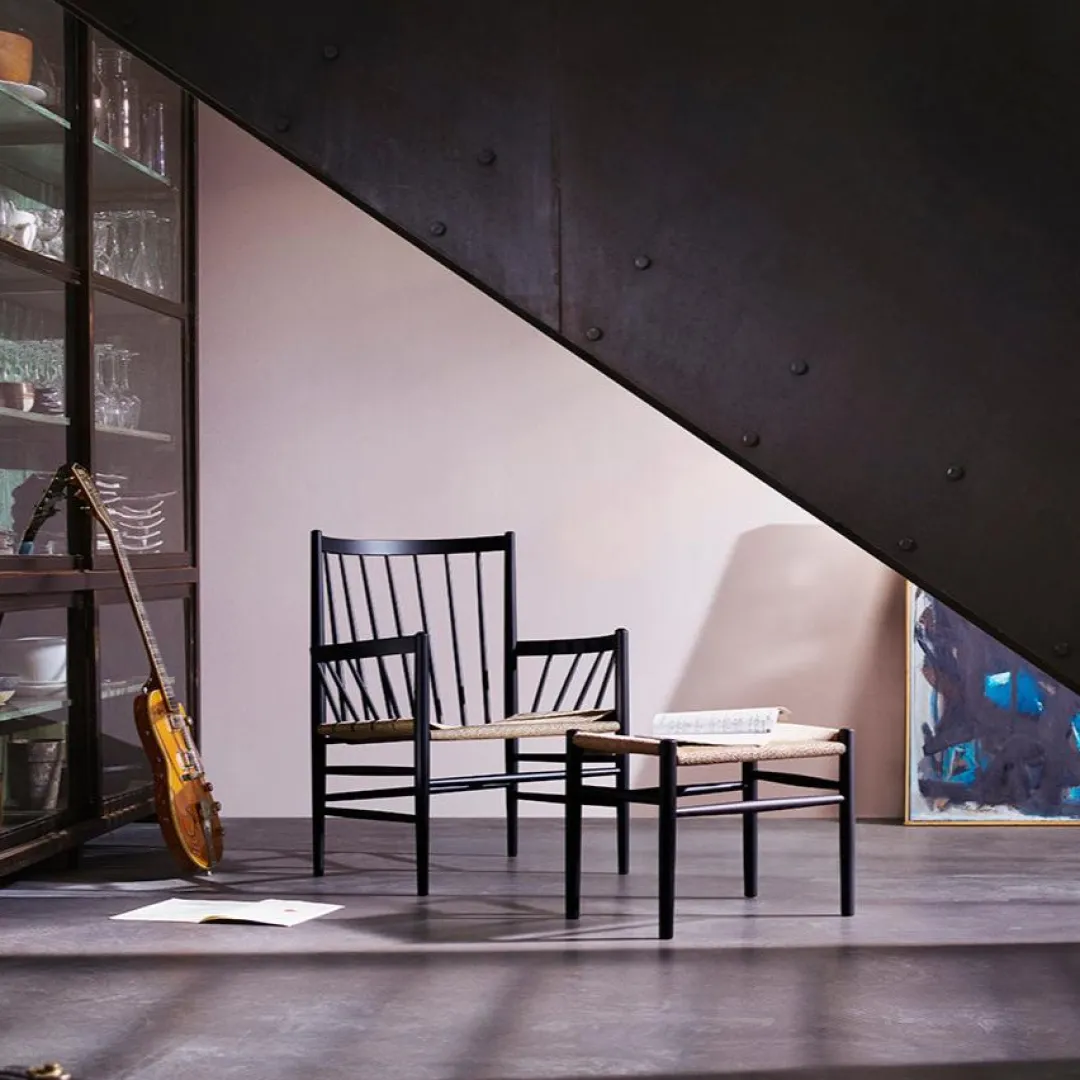Jørgen Bækmark J82 - Loungestol - Bøg - Jet Black- Lænestole