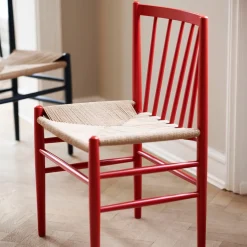 Jørgen Bækmark J80 - Stol - Bøg - Ruby Red- Spisebordsstole
